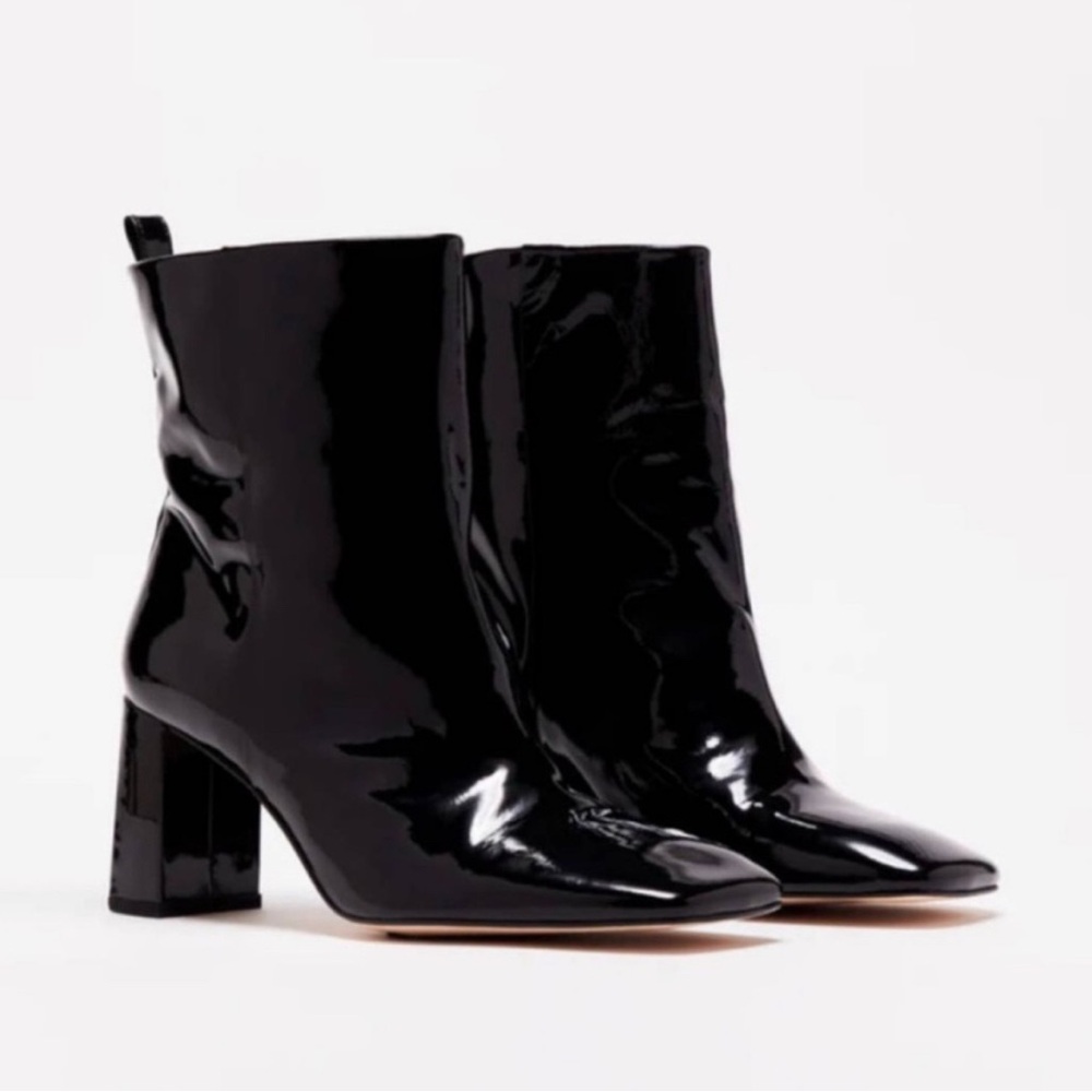 NEW Good American Square Toe Patent Leather Ankle Bootie In Black Size 9.5